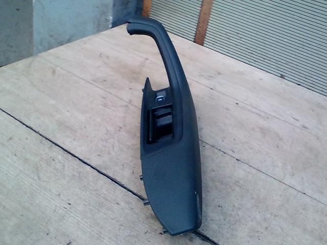 bontott AUDI A6 C7 Bal hátsó Ablakemelő Kapcsoló