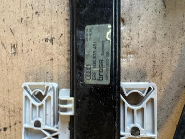 bontott AUDI A6 C7 Bal hátsó Ablakemelő Szerkezet (Elektromos)