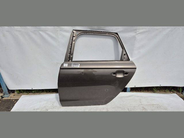 bontott AUDI A6 C7 Bal hátsó Ajtó (Üres lemez)