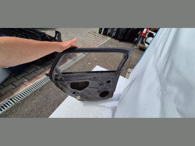 bontott AUDI A6 C7 Bal hátsó Ajtó (Üres lemez)