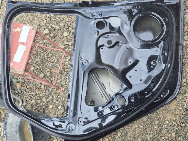 bontott AUDI A6 C7 Bal hátsó Ajtó (Üres lemez)