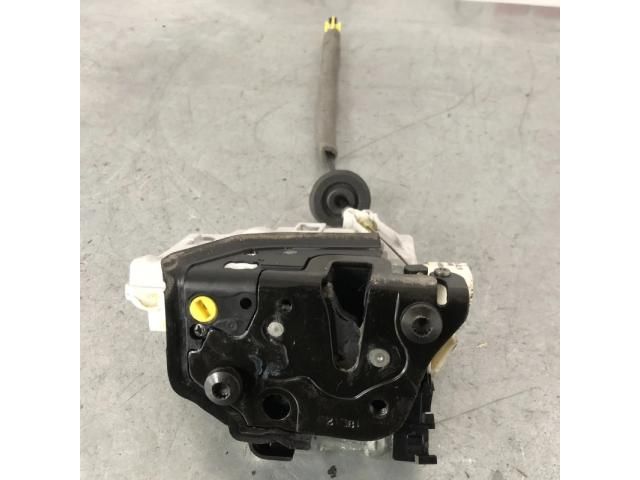 bontott AUDI A6 C7 Bal hátsó Ajtózár