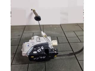 bontott AUDI A6 C7 Bal hátsó Ajtózár