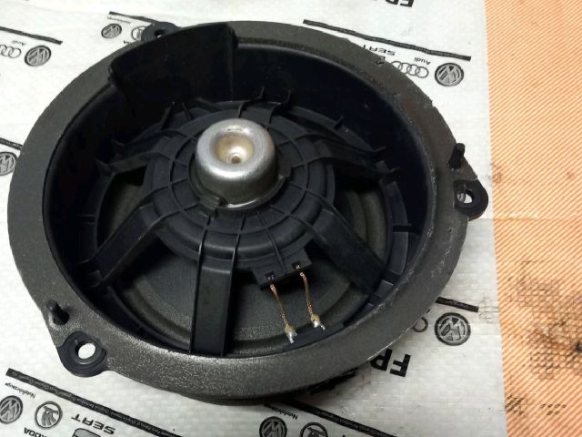 bontott AUDI A6 C7 Bal hátsó Hangszóró