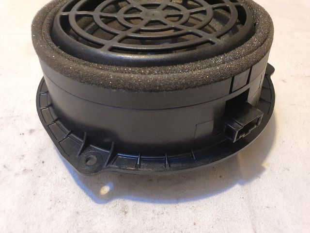 bontott AUDI A6 C7 Bal hátsó Hangszóró