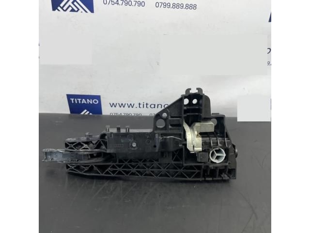 bontott AUDI A6 C7 Bal hátsó Külső Kilincs