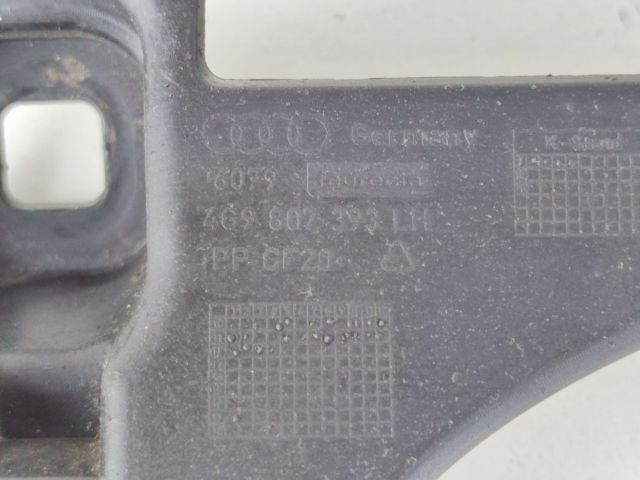 bontott AUDI A6 C7 Bal hátsó Lökhárító Tartó (Műanyag)