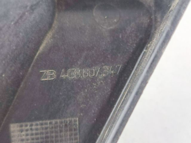 bontott AUDI A6 C7 Bal hátsó Lökhárító Tartó (Műanyag)