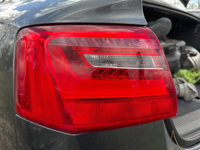 bontott AUDI A6 C7 Bal Külső Hátsó Lámpa