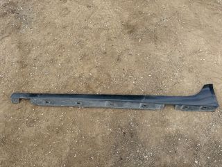 bontott AUDI A6 C7 Bal Küszöb