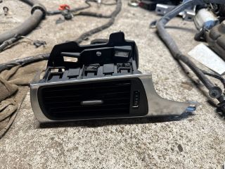 bontott AUDI A6 C7 Bal Szellőző