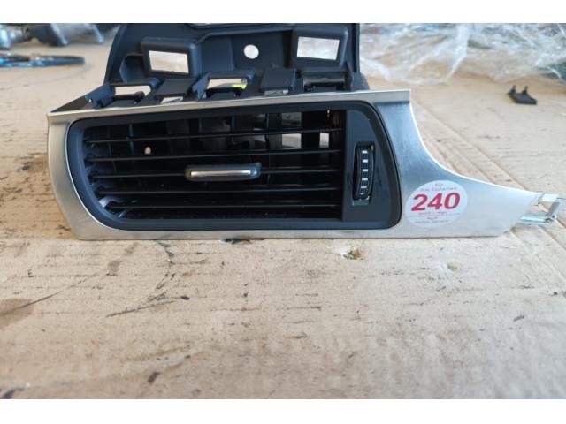 bontott AUDI A6 C7 Bal Szellőző