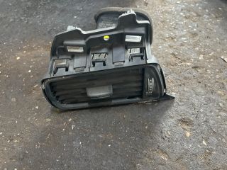 bontott AUDI A6 C7 Bal Szellőző