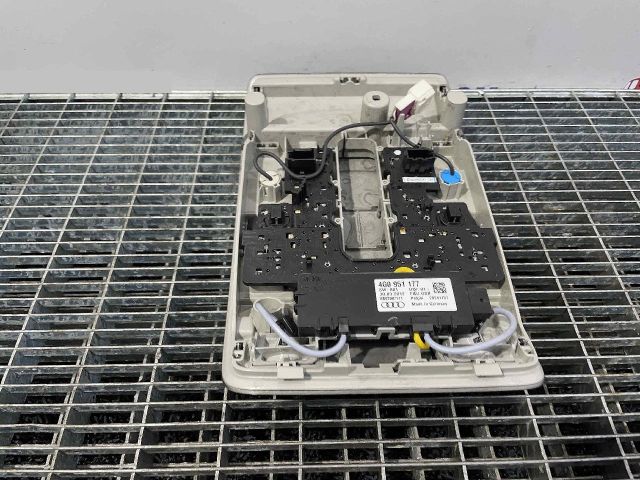 bontott AUDI A6 C7 Beltér Világítás Első