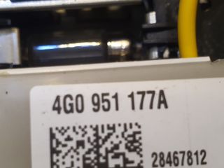 bontott AUDI A6 C7 Beltér Világítás Első