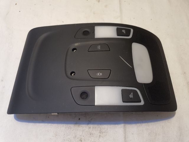 bontott AUDI A6 C7 Beltér Világítás Első