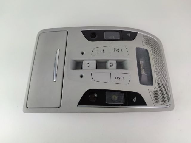 bontott AUDI A6 C7 Beltér Világítás Első