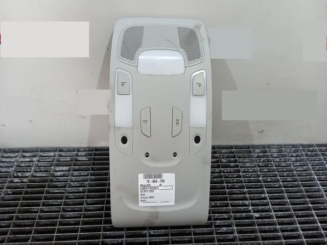 bontott AUDI A6 C7 Beltér Világítás Első