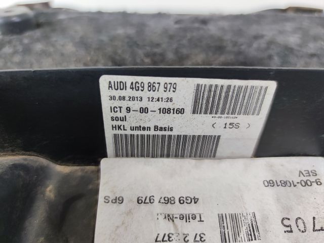 bontott AUDI A6 C7 Csomagtérajtó Burkolat (Részeivel)