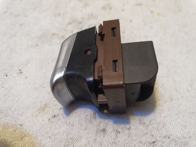 bontott AUDI A6 C7 Csomagtérajtó Kapcsoló