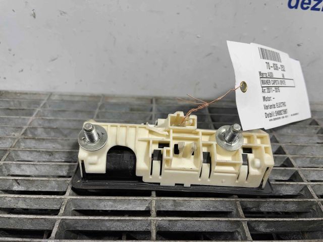 bontott AUDI A6 C7 Csomagtérajtó Kilincs