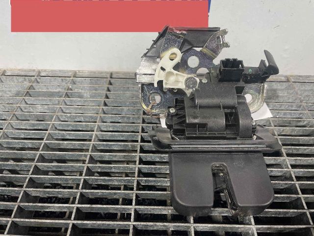 bontott AUDI A6 C7 Csomagtérajtó Ütköző