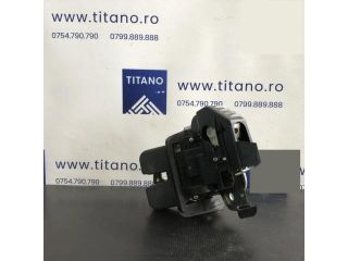 bontott AUDI A6 C7 Csomagtérajtó Zárszerkezet