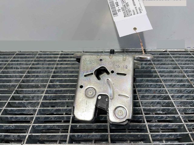 bontott AUDI A6 C7 Csomagtérajtó Zárszerkezet