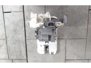 bontott AUDI A6 C7 Csomagtérajtó Zárszerkezet