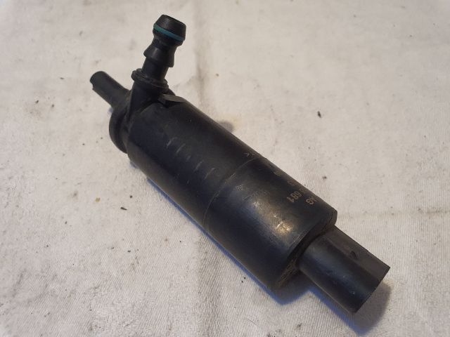 bontott AUDI A6 C7 Első Ablakmosó Szivattyú