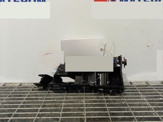 bontott AUDI A6 C7 Első Lökhárító Tartó Felső