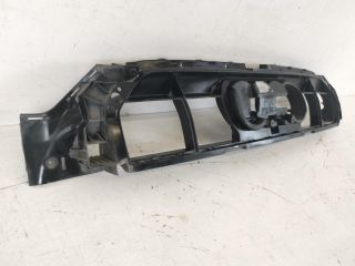 bontott AUDI A6 C7 Első Lökhárító Tartó Felső