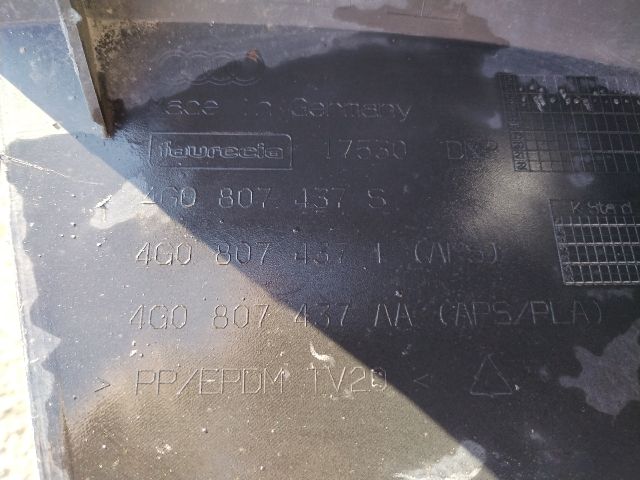 bontott AUDI A6 C7 Első Lökhárító (Üresen)