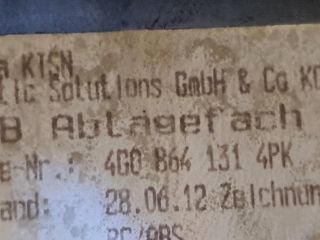 bontott AUDI A6 C7 Első Tároló Rekesz