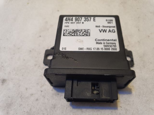 bontott AUDI A6 C7 Fényszóró Elektronika