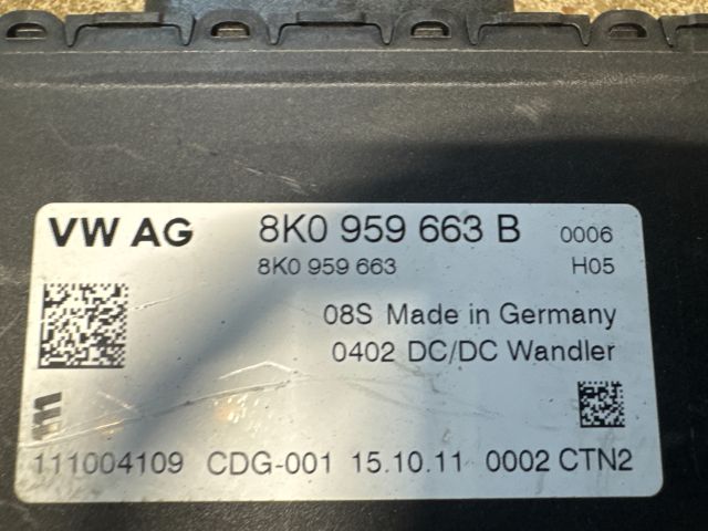 bontott AUDI A6 C7 Feszültségszabályzó