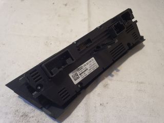 bontott AUDI A6 C7 Fűtéskapcsoló (digit klímás)