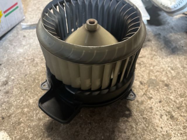 bontott AUDI A6 C7 Fűtőmotor (Klímás)