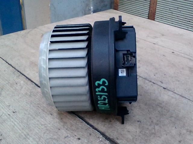 bontott AUDI A6 C7 Fűtőmotor (Nem klímás)