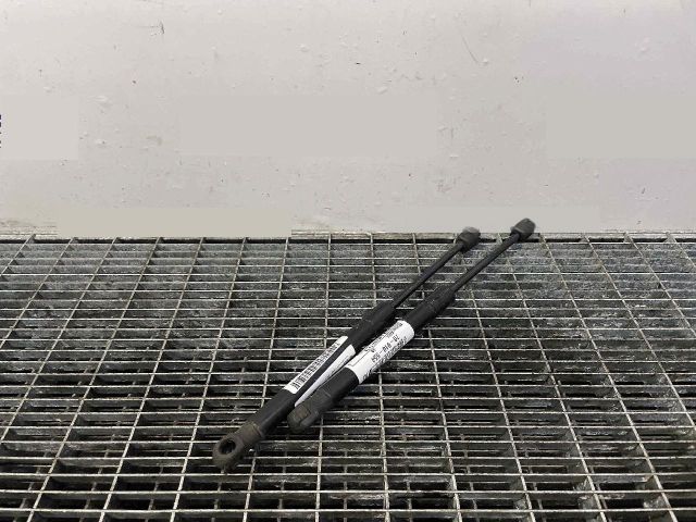 bontott AUDI A6 C7 Gázrugós Kitámasztó Teleszkóp Motorháztető