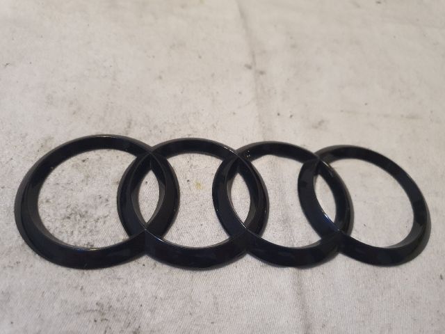 bontott AUDI A6 C7 Hátsó Embléma