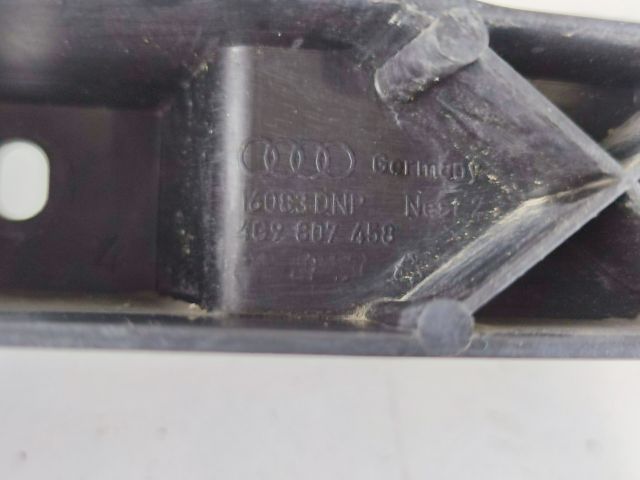 bontott AUDI A6 C7 Hátsó középső Lökhárító Tartó (Műanyag)