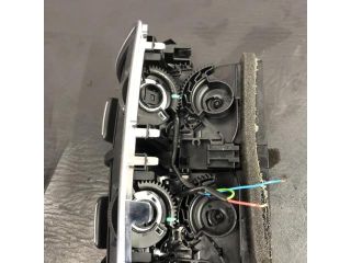 bontott AUDI A6 C7 Hátsó középső Szellőző