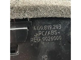 bontott AUDI A6 C7 Hátsó középső Szellőző