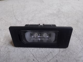 bontott AUDI A6 C7 Hátsó Rendszámtábla Világítás