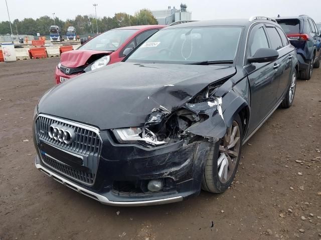 bontott AUDI A6 C7 Hátsó Tolatóradar Fej