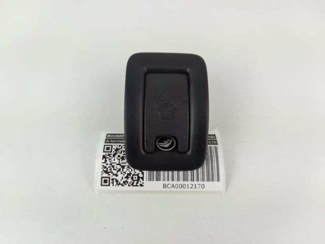 bontott AUDI A6 C7 Isofix Rögzítő Burkolat
