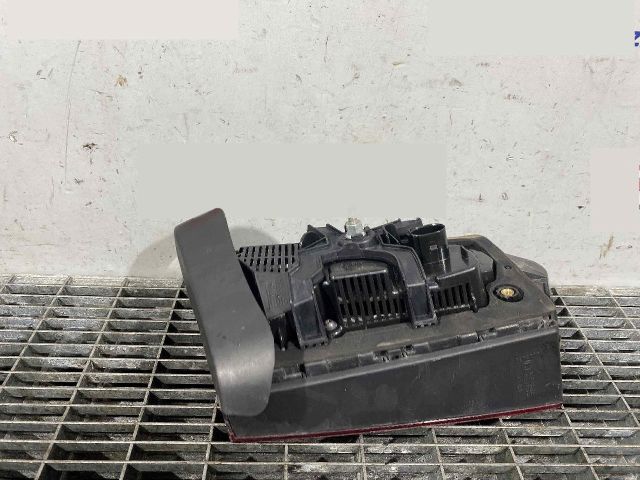 bontott AUDI A6 C7 Jobb Belső Hátsó Lámpa