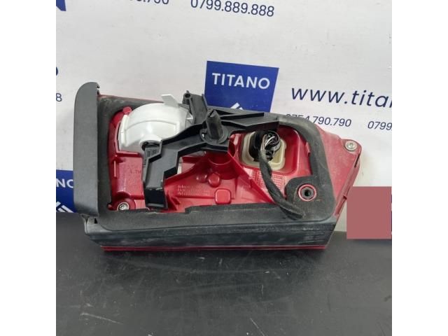 bontott AUDI A6 C7 Jobb Belső Hátsó Lámpa