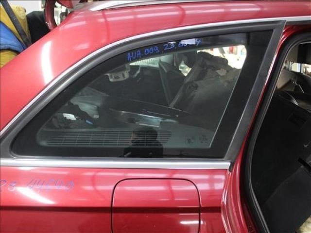 bontott AUDI A6 C7 Jobb C Oszlop Oldalablak Üveg